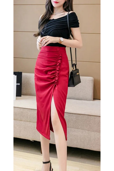 Pretty Soul Skirt - Red
