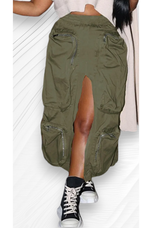 Don't Play Me Cargo Skirt - Green