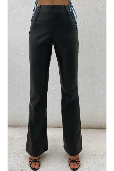 Moody Mami Faux Leather Pants - Black