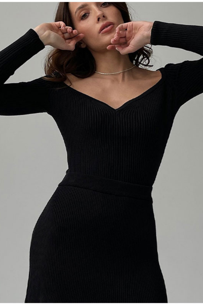 Aura Sweater - Black