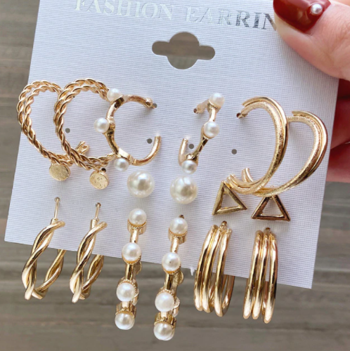 Gold Lust Earrings Set